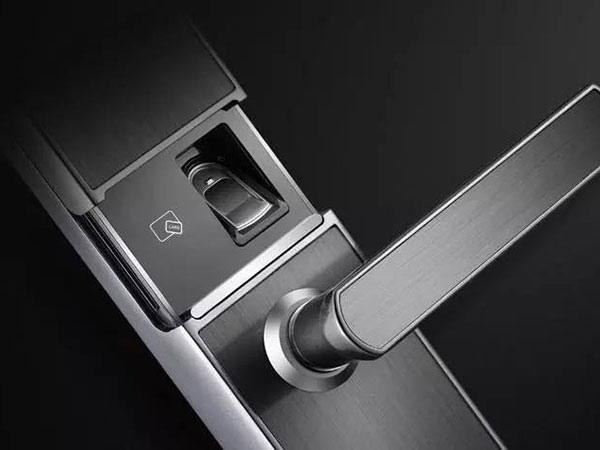 金秀24小时上门开锁公司