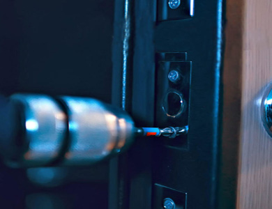 金秀24小时上门开锁公司